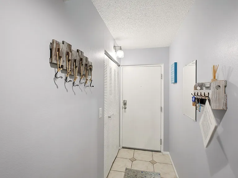 3705 E Bay Dr #116 — Photo 20