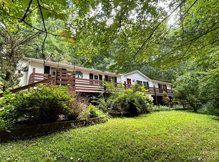 71 Bear Trl, Fairview, NC 28730