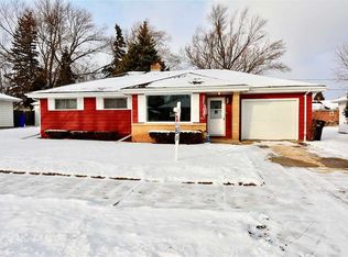 920 W Roberts Ave, Appleton, WI 54914