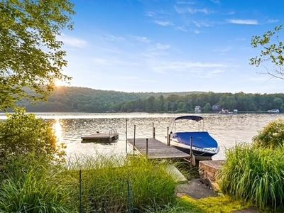 21 Chippewa Road, Putnam Valley, NY, 10579