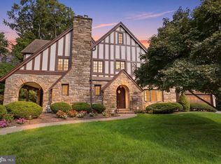 719 Winding Rd, Jenkintown, PA 19046