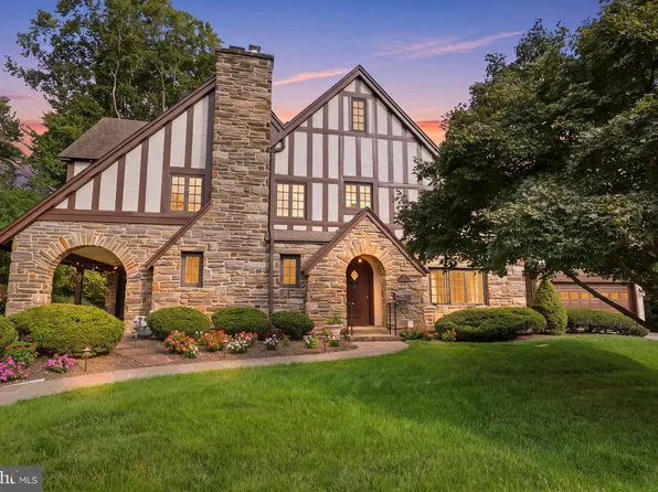 719 Winding Rd, Jenkintown, PA 19046