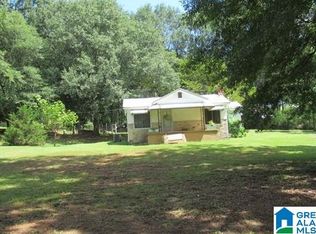 5703 Glade Rd, Anniston, AL 36206
