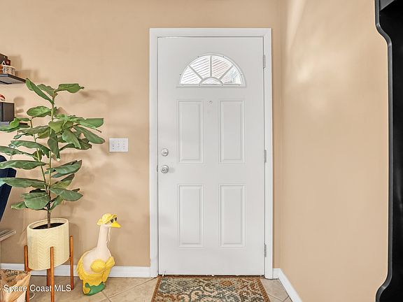 3rd image of 3731 Hardwood Ct