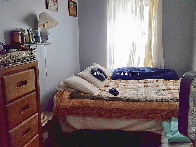 15 Thacher St #1 — Photo 25