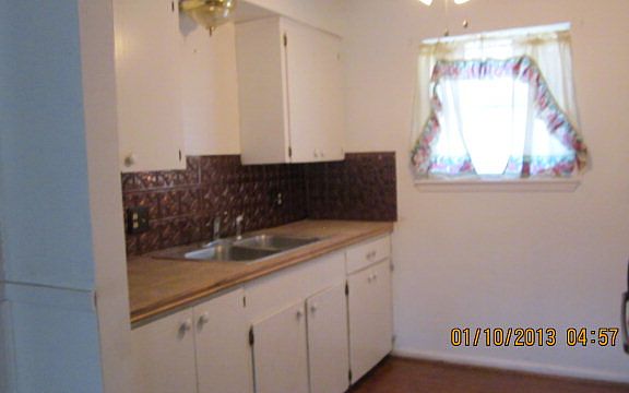 4th image of 403 Birchwood Dr
