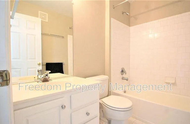 12624 Fair Crest Ct #304 — Photo 27