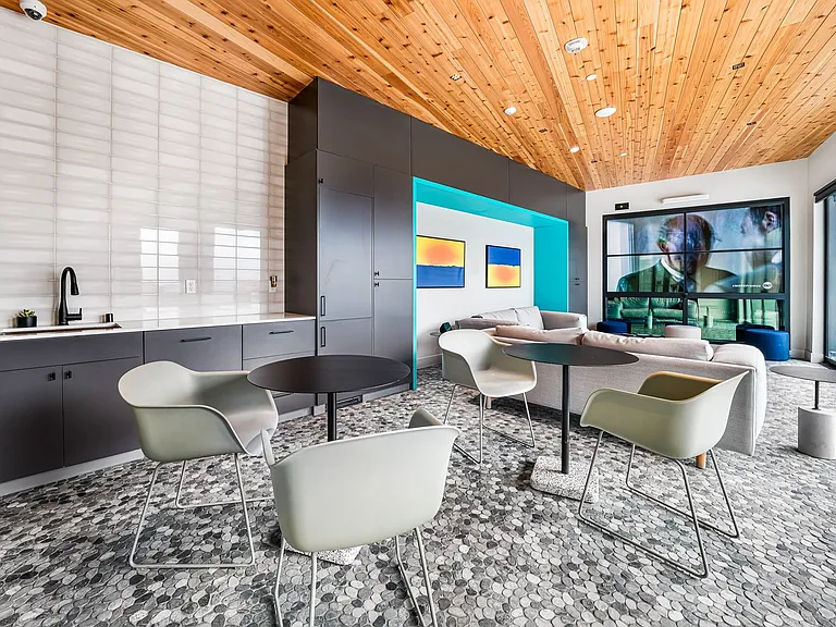 Parque Kirkland Apartments — Photo 59