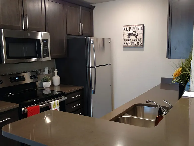 K-Ten Place Apartments — Photo 46