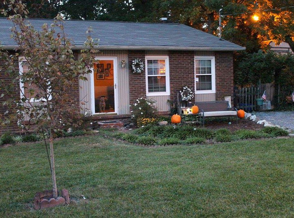 1st image of 217 Joann Dr