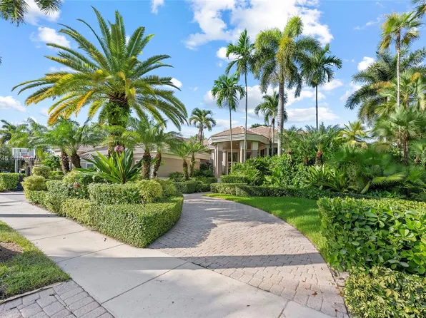 2508 Princeton Ct, Weston, FL 33327