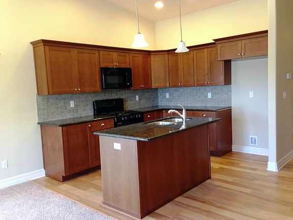 2nd image of 6437 Hunt Highlands Pl