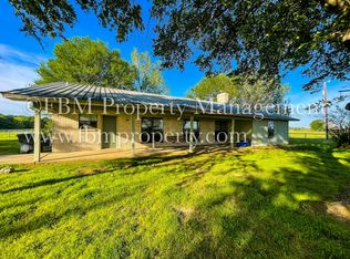 8217 SE County Road 1020, Corsicana, TX 75109