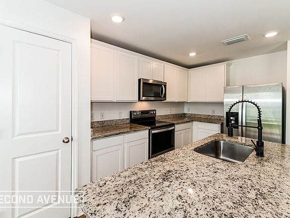 3rd image of 6351 Opa Locka Ln