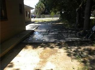 2352 Wolf Branch Rd, Mount Dora, FL 32757