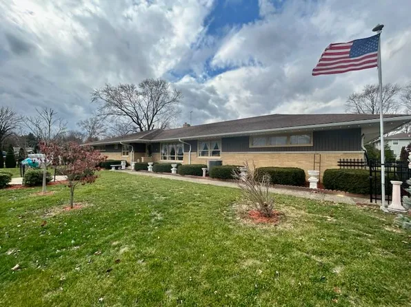 207 Lewis Ave #8 & 10, Lawrenceville, IL 62439