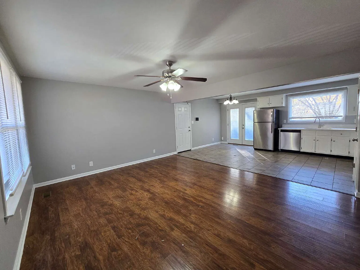 3 bed, 2.0 bath, 1185 sqft, $1,395 — Photo 3