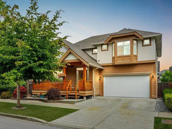 6876 192a St, Surrey, BC V4N 0B7