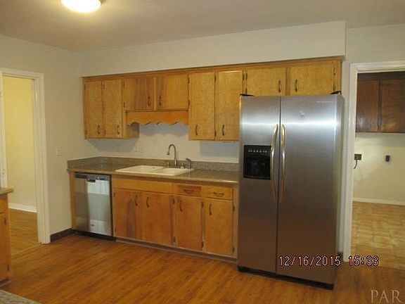 3rd image of 2927 Browder St