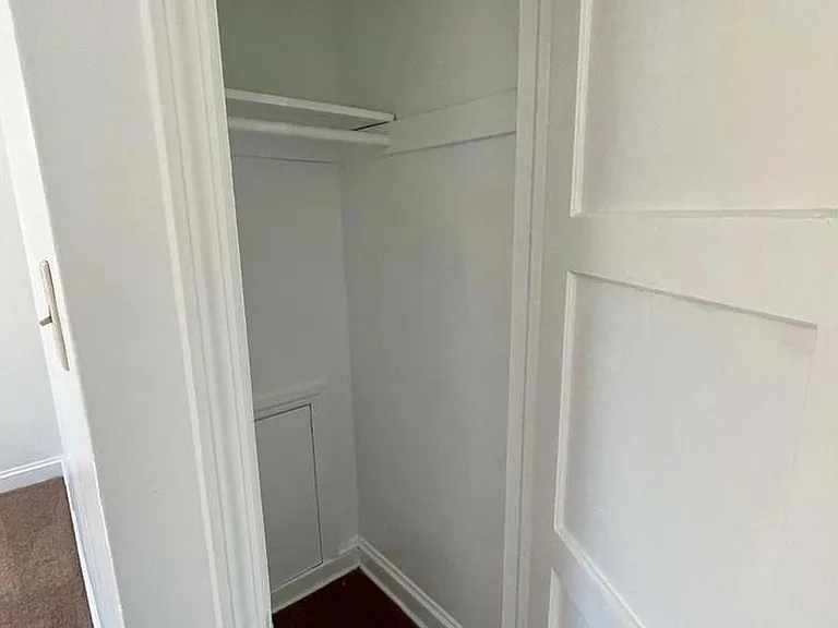 42 Lee St — Photo 8