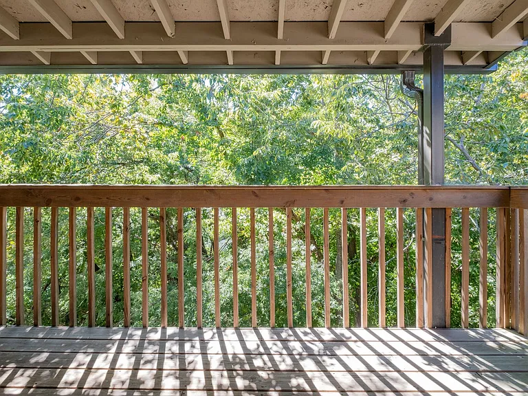 231 Summit Ridge Dr — Photo 21