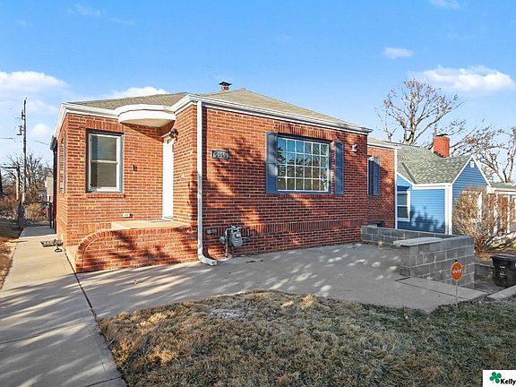 3rd image of 5006 Bedford Ave