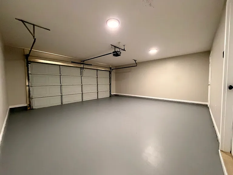 4192 Alaina Ave — Photo 11