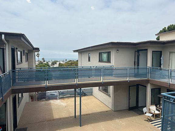3rd image of 2501 Beverly Ave #24