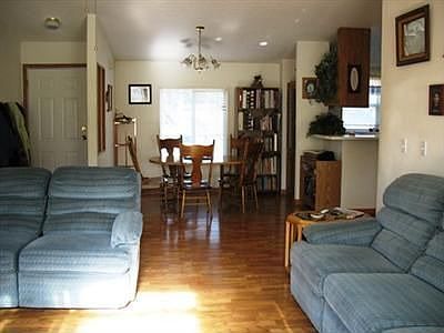 3rd image of 22402 Pacific Way