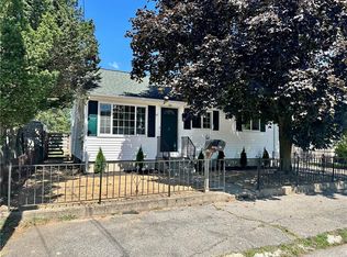 30 Manuel St, Pawtucket, RI 02861