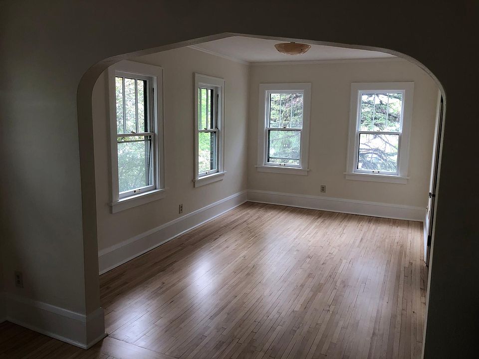 1st image of 1844 Hamline Ave N #2