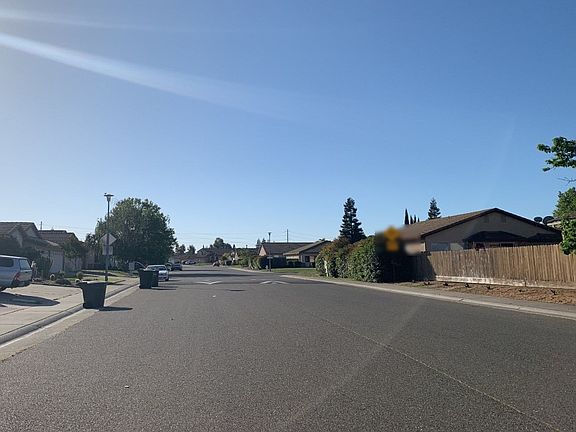4th image of 7937 Dersingham Dr