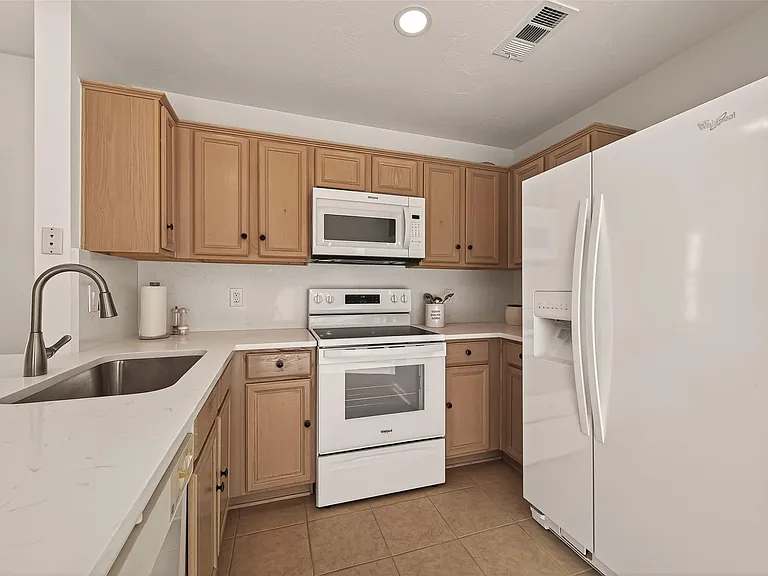 7231 River Pines Dr — Photo 15