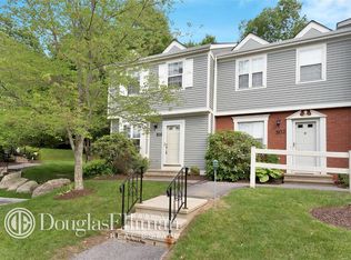 501 Twin Brook Ct, Carmel, NY 10512