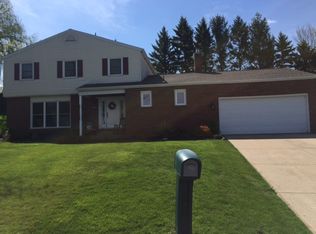 739 Mineo Dr, Erie, PA 16509