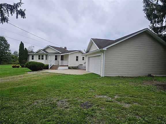 4th image of 105 Sunset Rd