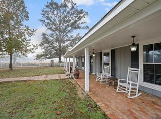 1470 Highway 67, Slaughter, LA 70777