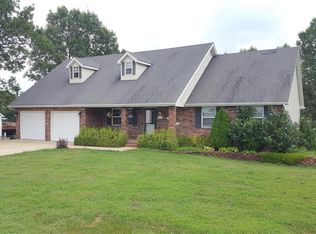 22260 Royce Ln, Waynesville, MO 65583