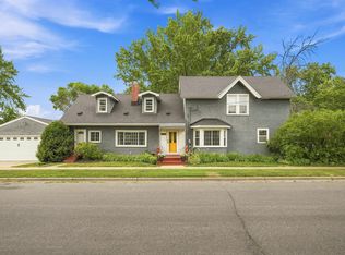 4864 Bloom Ave, White Bear Lake, MN 55110