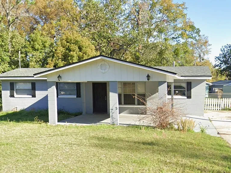 5053 Portsmouth Ave — Photo 1