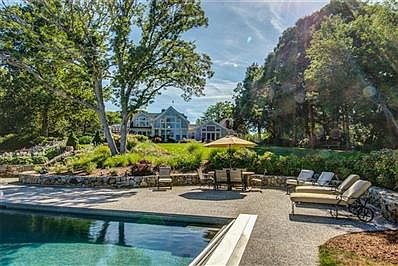 1st image of 186 Stoney Cove Ln