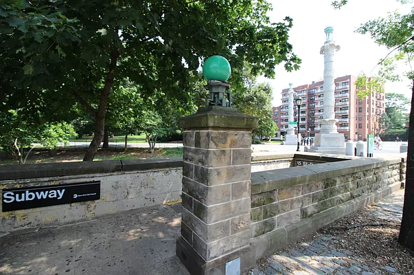 Rented by Triplemint | media 19