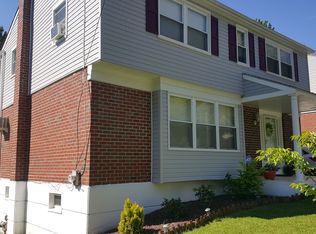 59 Woodlawn Ave, Broomall, PA 19008