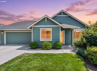 3738 SW 29th St, Redmond, OR 97756