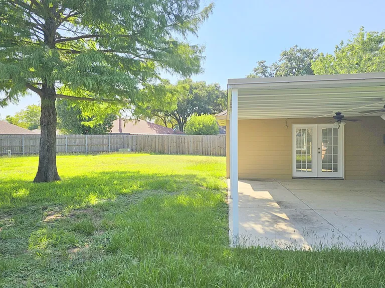 10615 Heatherford Dr — Photo 24