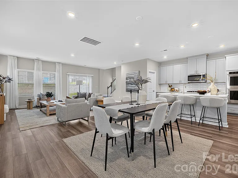 314 Hyssop Ct #109 — Photo 5