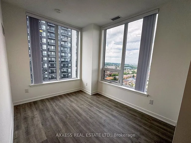 5105 Hurontario St #2511 — Photo 5