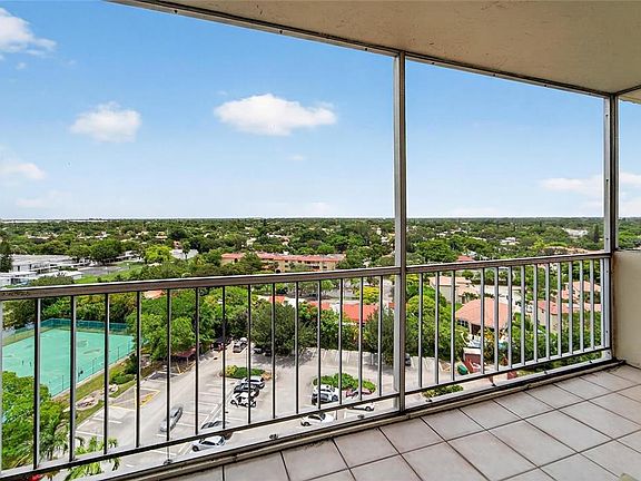 3rd image of 10777 W Sample Rd APT 1212