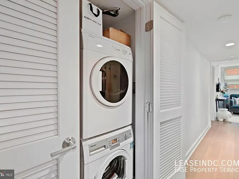 129 W St NW #103 — Photo 19