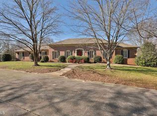 157 Harp Rd, Fayetteville, GA 30215